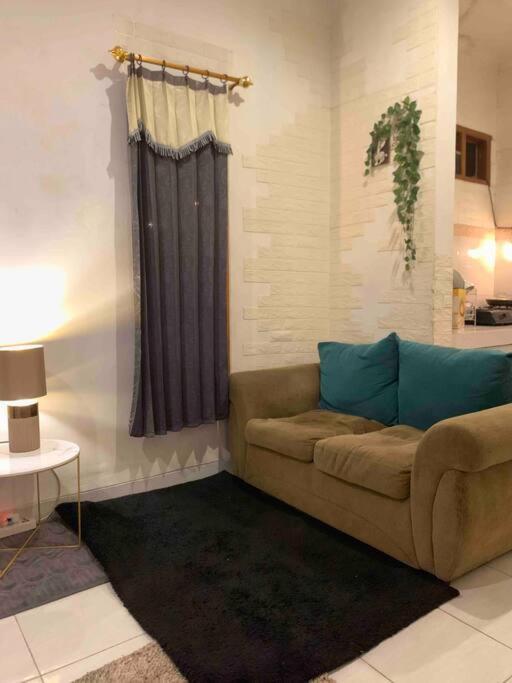 Villa House In Bekasi Timur Exterior foto